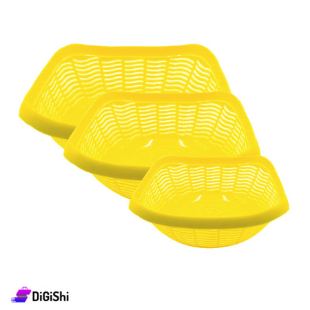 A set of Square Plastic Strainers - Yellow