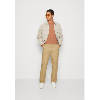 Lee Mens Beige Relaxed Chino Pant 